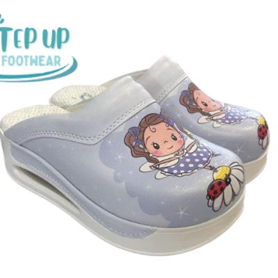 StepUp klompe ‘Vila’ – lagani anatomski model s mikrofibrom i nježnim printom vile, udobne i protuklizne.